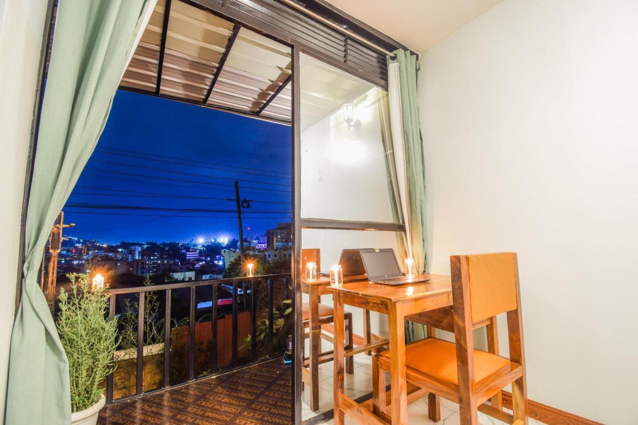 Luxury Acacia Villa With Kampala'S Best View ภายนอก รูปภาพ
