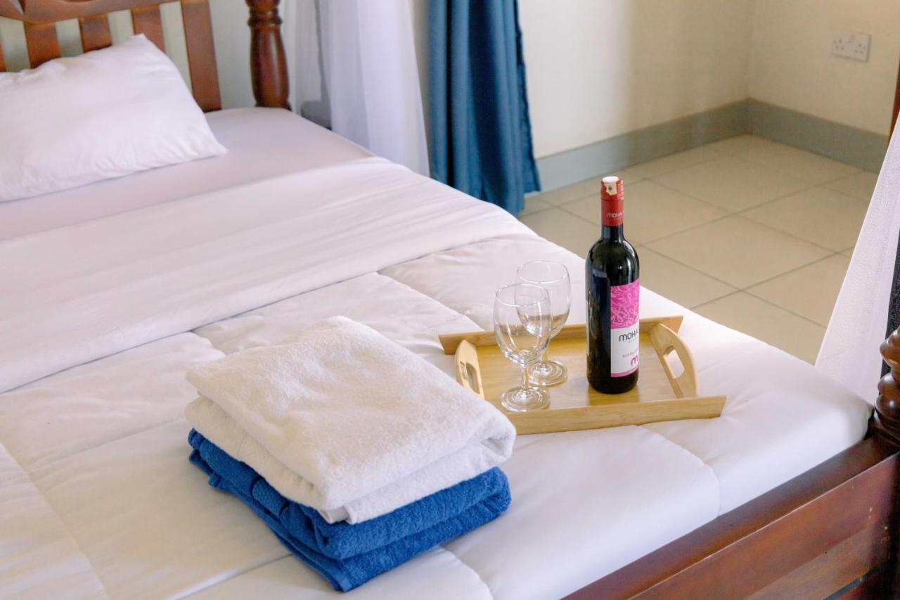 Luxury Acacia Villa With Kampala'S Best View ภายนอก รูปภาพ