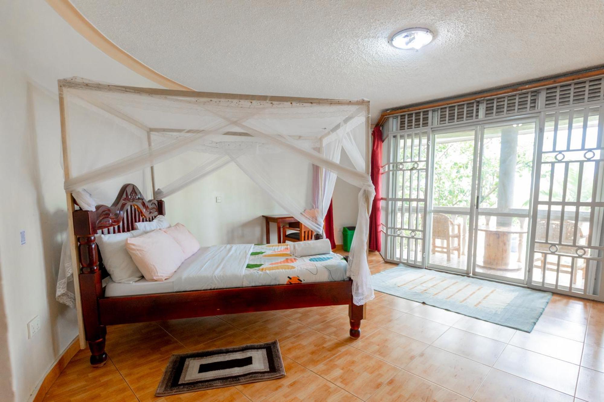 Luxury Acacia Villa With Kampala'S Best View ภายนอก รูปภาพ