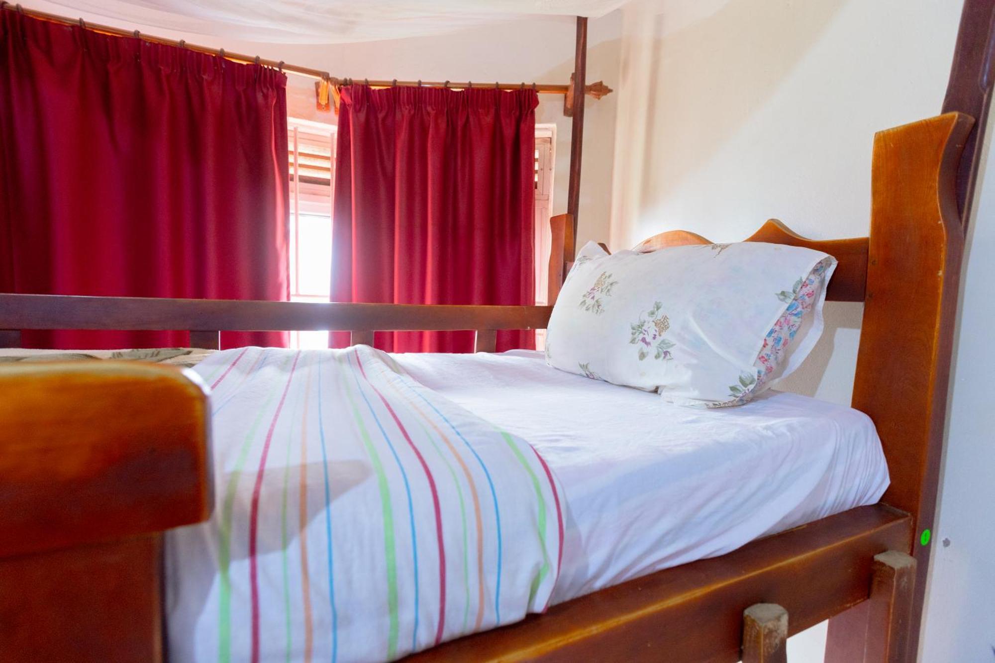 Luxury Acacia Villa With Kampala'S Best View ภายนอก รูปภาพ
